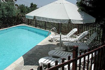 Voula Apartments Aegina Екстериор снимка